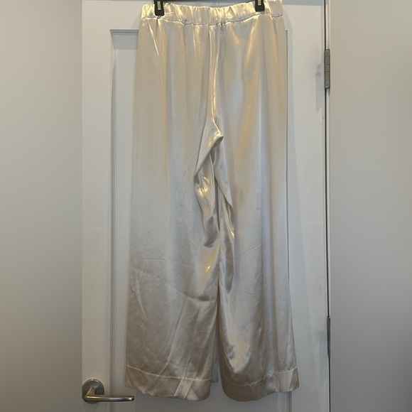 Free People| ‘Good Days’ Relaxed Satin Wide-Leg Trouser - Picture 5 of 8